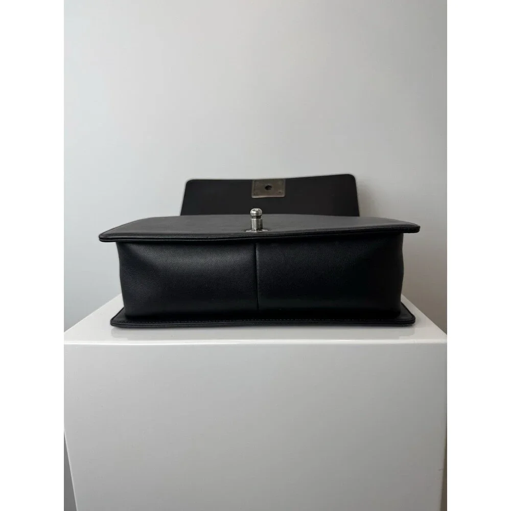 CHANEL authentic medium
